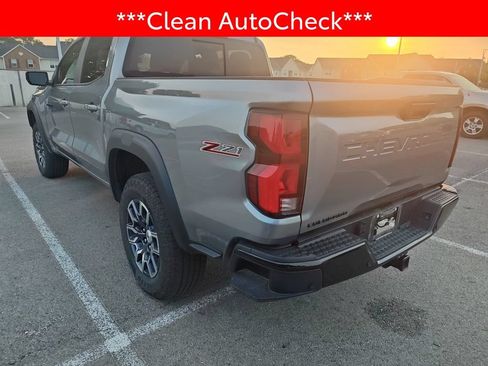 Used 2024 Chevrolet Colorado Z71 w/ Z71 Convenience Package 2 AWD/4WD image 4