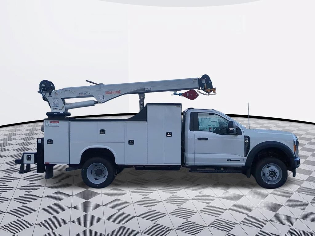 New 2024 Ford F550 4x4 Regular Cab Super Duty image 6