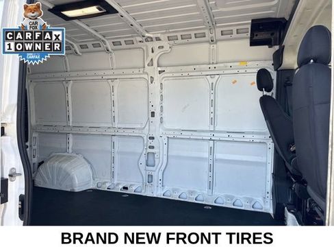 Used 2025 RAM ProMaster 2500 w/ Convenience Group image 20
