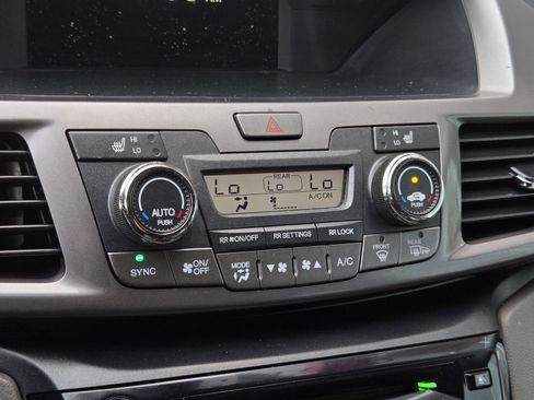 Used 2015 Honda Odyssey EX-L image 21