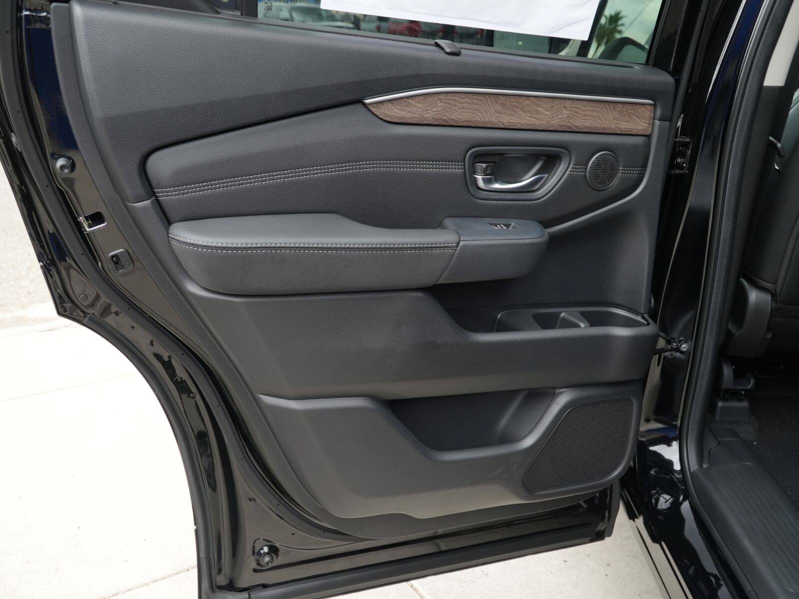 New 2026 Honda Pilot Elite image 18