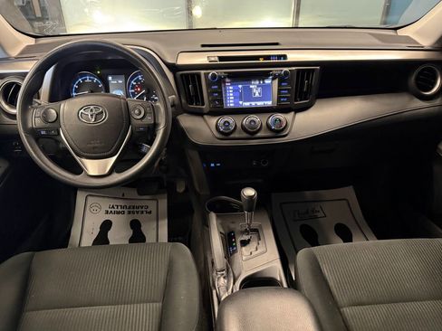 Used 2017 Toyota RAV4 LE w/ All Weather Liner Package AWD/4WD image 9