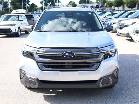 Used 2026 Subaru Forester Limited AWD/4WD image 4