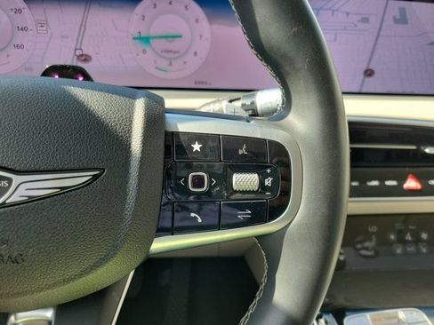 Certified 2026 Genesis GV70 2.5T AWD/4WD image 20