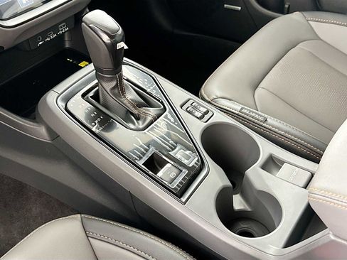 New 2025 Subaru Crosstrek 2.5i Limited w/ Popular Package #3A image 15