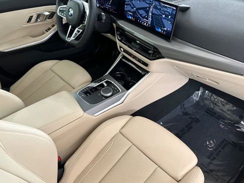 Used 2025 BMW 330i xDrive Sedan w/ M Sport Package image 15