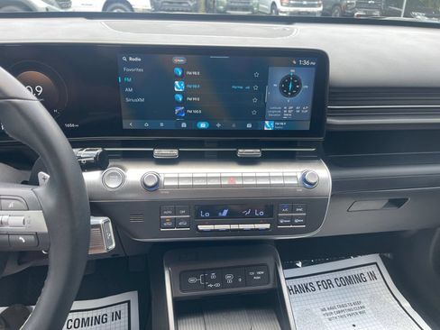 Used 2026 Hyundai Kona SEL Premium FWD image 14