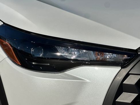 New 2026 Toyota Corolla Cross L image 30