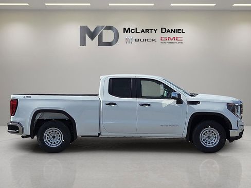 New 2026 GMC Sierra 1500 Pro w/ Pro Value Package image 6