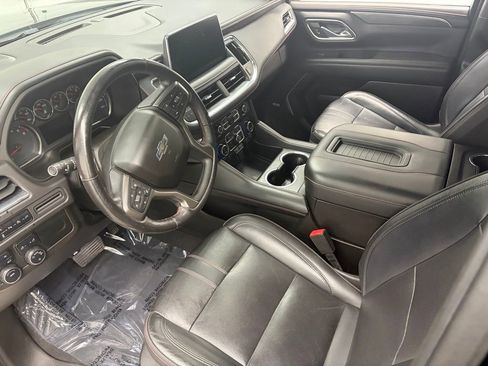 Used 2021 Chevrolet Tahoe RST w/ Luxury Package image 12