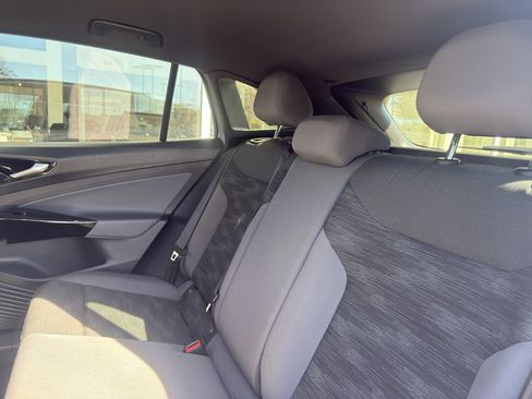 Used 2021 Volkswagen ID.4 Pro w/ ID.4 Protection Package image 14