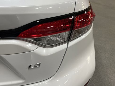 Used 2026 Toyota Corolla LE FWD image 8