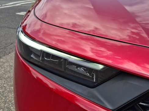 Certified 2024 Honda Accord EX image 9