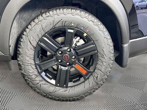New 2026 Nissan Rogue SV AWD/4WD image 34