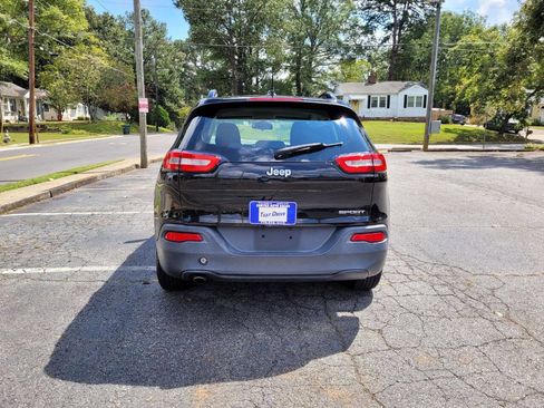 Used 2015 Jeep Cherokee Sport w/ Sport Appearance Group image 11