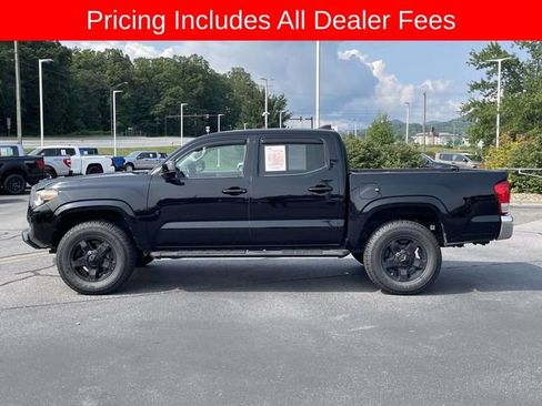 Used 2016 Toyota Tacoma SR5 w/ Towing Package RWD image 2