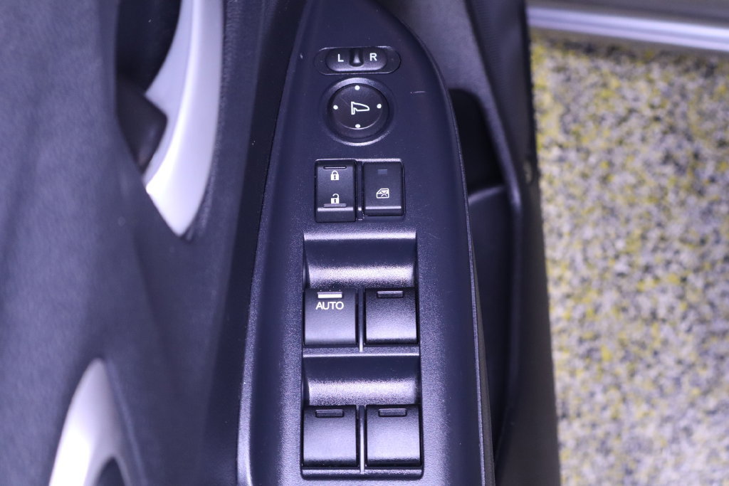 Used 2018 Honda Fit EX-L image 36