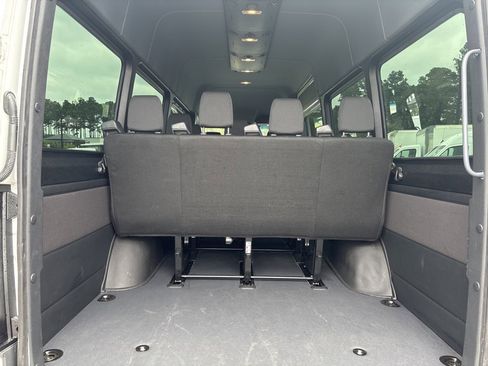 Used 2025 Mercedes-Benz Sprinter 2500 image 15