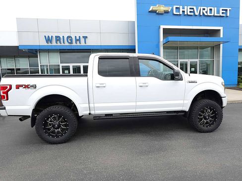 Used 2020 Ford F150 XLT w/ Equipment Group 302A Luxury AWD/4WD image 2