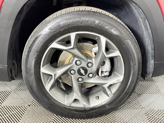 Used 2024 Chevrolet Trax LT FWD image 29