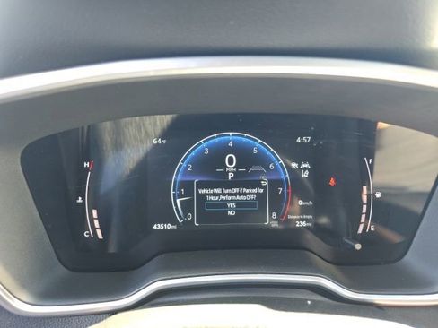 Used 2023 Toyota Corolla Cross XLE image 19