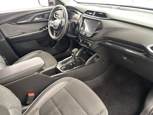 Used 2023 Chevrolet TrailBlazer LT w/ Convenience Package AWD/4WD image 28