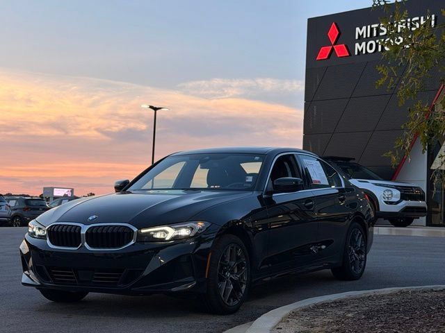 Used 2026 BMW 330i xDrive Sedan AWD/4WD image 8