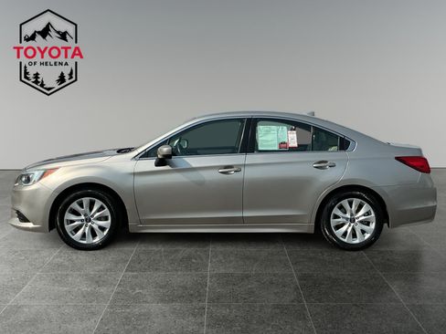 Used 2016 Subaru Legacy 2.5i Premium AWD/4WD image 2