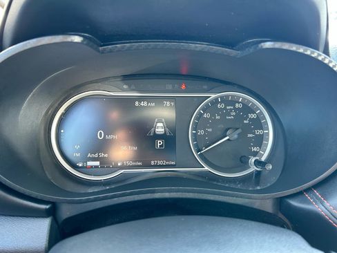Used 2023 Nissan Versa SR w/ Trunk Package FWD image 5