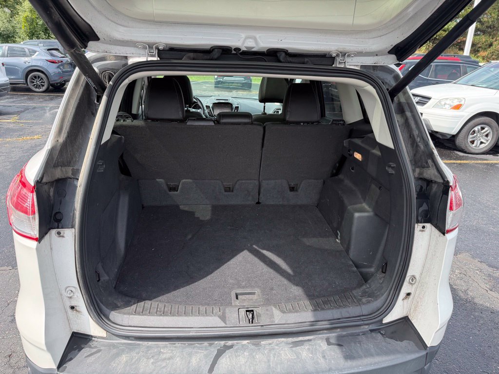 Used 2015 Ford Escape Titanium w/ Equipment Group 301A FWD image 5