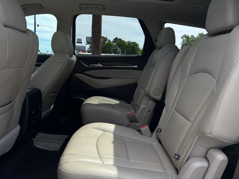 Used 2019 Buick Enclave Essence w/ Trailering Package, 5000 lbs. FWD image 21