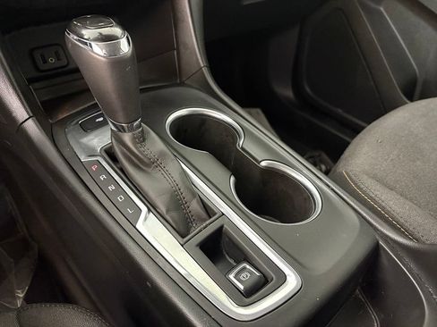 Used 2018 Chevrolet Equinox LT FWD image 37