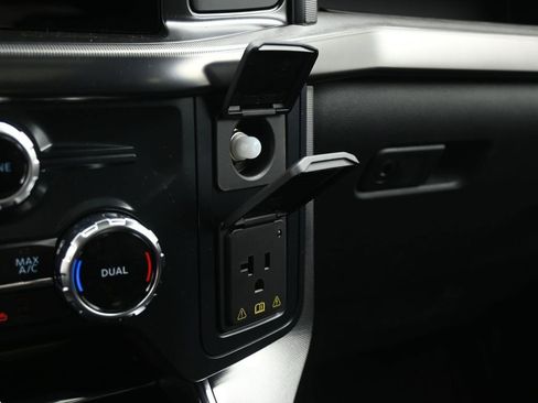 New 2025 Ford F150 Platinum w/ Equipment Group 702A High image 18