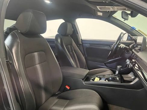 Used 2022 Honda Civic Sport image 10