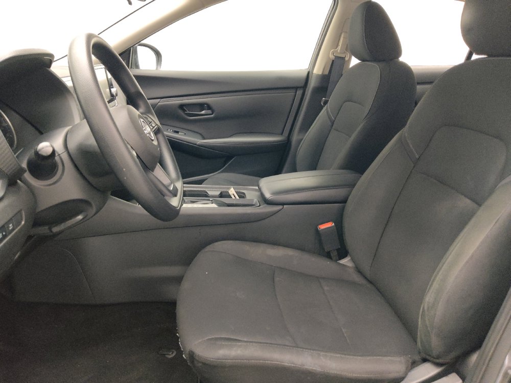 Used 2025 Nissan Sentra S FWD image 17