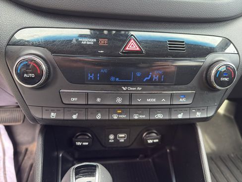 Used 2018 Hyundai Tucson Limited w/ Ultimate Package 02 image 17