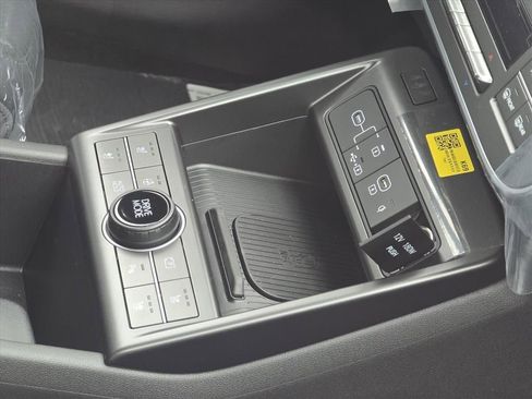 New 2026 Hyundai Kona Limited image 9