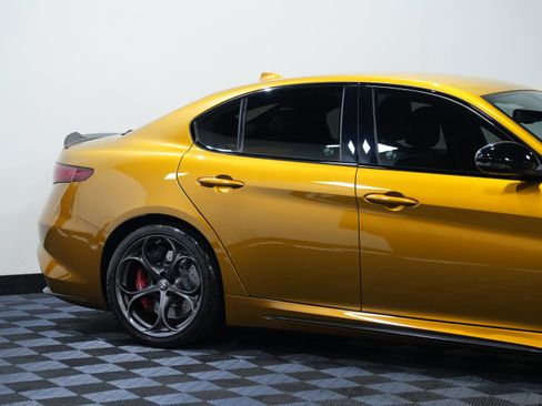 Used 2022 Alfa Romeo Giulia Quadrifoglio w/ Active Assist Plus Package RWD image 13