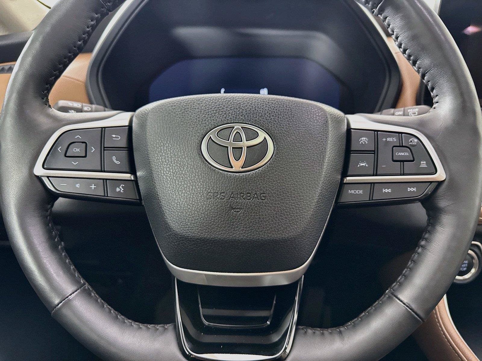 Used 2026 Toyota Grand Highlander AWD image 16