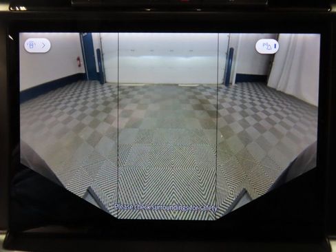 Used 2024 Ford F150 Lariat image 22