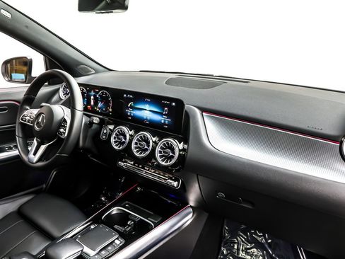 Used 2023 Mercedes-Benz GLA 250 image 17