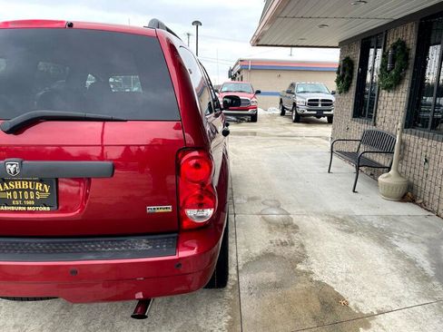 Used 2008 Dodge Durango SLT w/ Technology Group II image 11