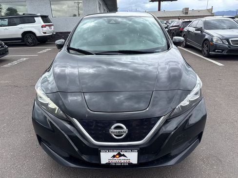 Used 2018 Nissan Leaf SL w/ SL Technology Package FWD image 2