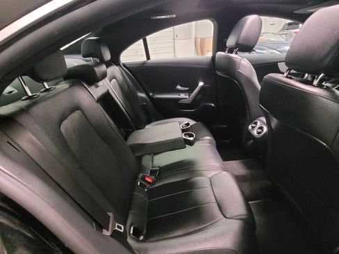 Used 2025 Mercedes-Benz CLA 250 4MATIC image 35