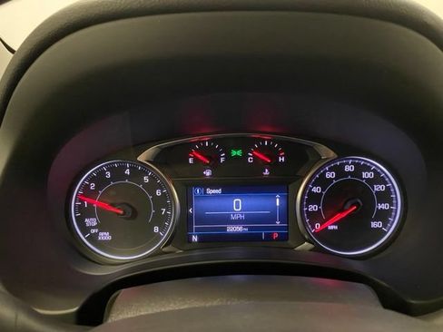 Used 2023 GMC Terrain SLE w/ Driver Convenience Package AWD/4WD image 9