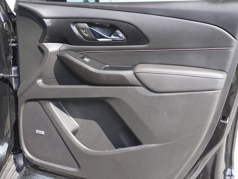 Used 2023 Chevrolet Traverse RS w/ LPO, Floor Liner Package AWD/4WD image 27