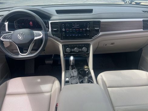 Used 2023 Volkswagen Atlas SE w/ Panoramic Sunroof Package AWD/4WD image 25