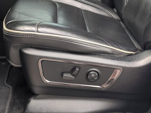 Used 2023 RAM 1500 Limited image 13