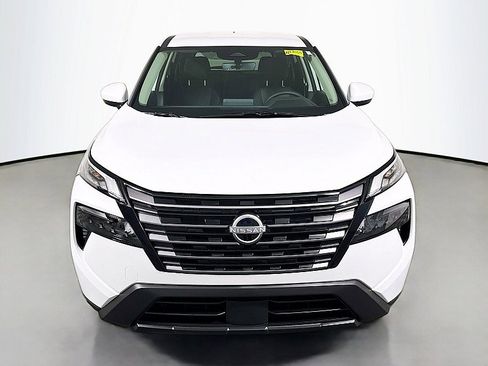 New 2026 Nissan Rogue SV w/ Cold Weather Package image 2