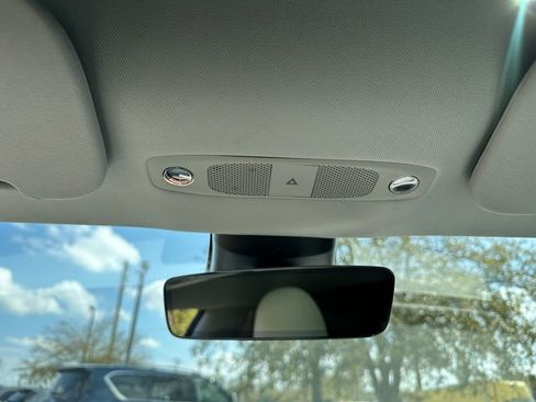 Used 2022 Tesla Model 3 Performance image 23